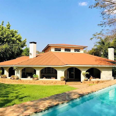 Вілла Africa House Malawi Лілонґве Екстер'єр фото